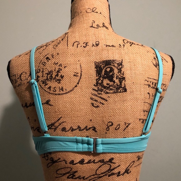 SOLD Athleta] Bikini Top Bundle (3 for $45 or 1 for $15) Size M - Picture 3 of 13